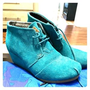Teal Toms wedge booties